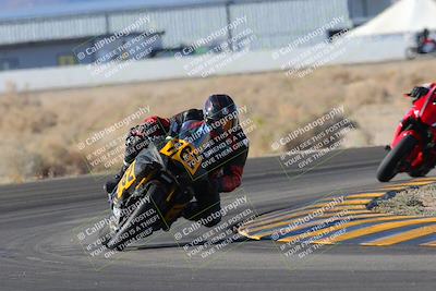 media/Dec-18-2022-SoCal Trackdays (Sun) [[8099a50955]]/Turn 4 (1pm)/